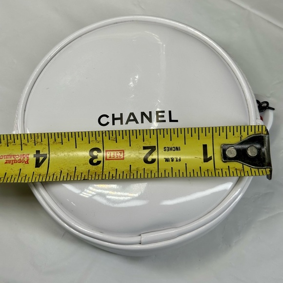 Chanel Lip Rouge With Zip Pouch - Picture 7 of 8